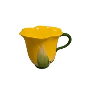 Yellow Flower Shape Ceramic Coffee Cup